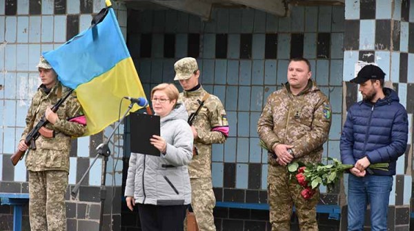 Пирятинська громада провела в останню путь ще одного солдата