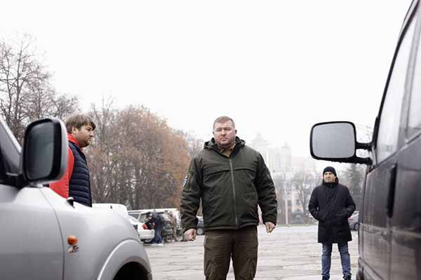 Чотири автомобілі їдуть із Полтави для військовослужбовців ЗСУ