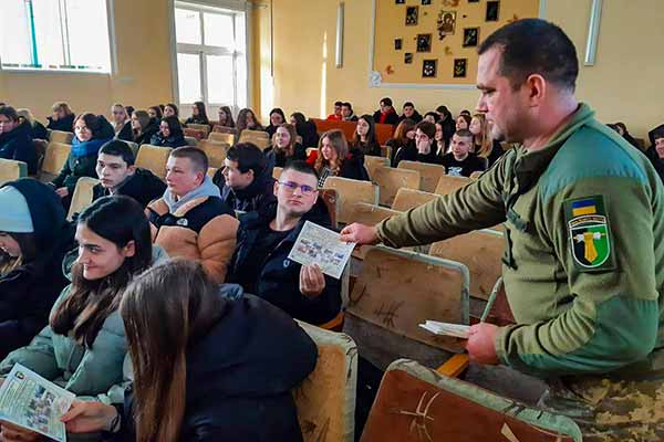 зустріч з майбутніми випускниками Лубен