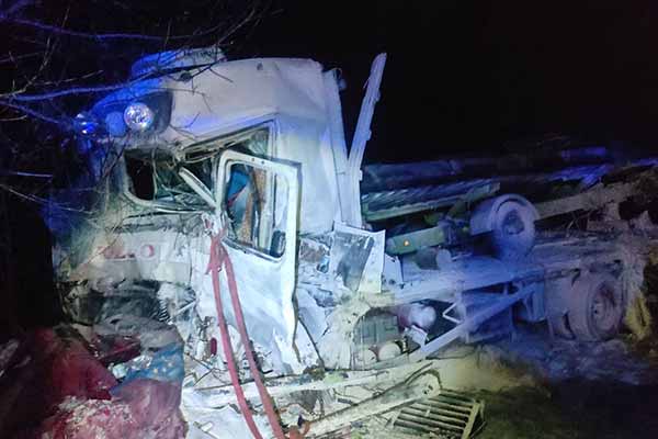 На Полтавщині у ДТП травмувався водій вантажівки