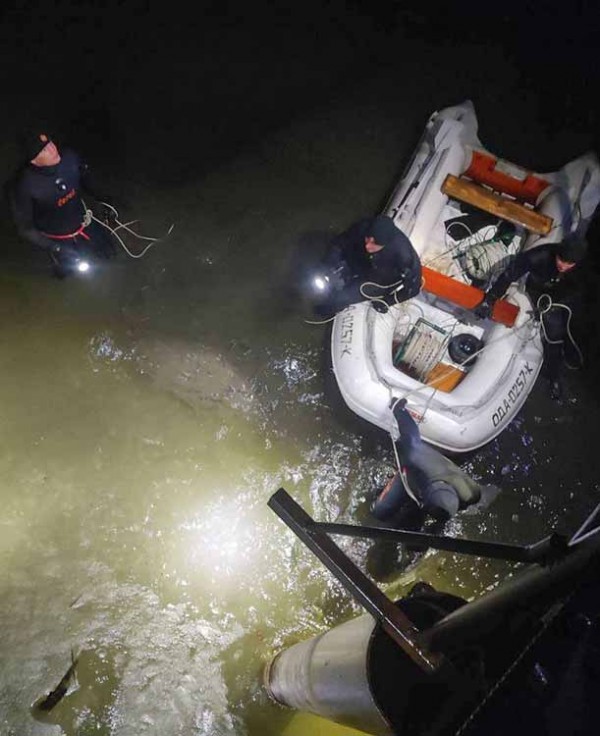 На Полтавщині в річку з підвісного містка впав юнак і загинув