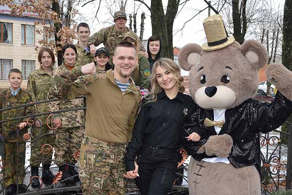 День закоханих на Полтавщині: скільки шлюбів зареєстрували