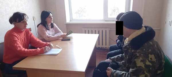 Клієнтам пробації Гребінківщини розповіли про цифрове середовище