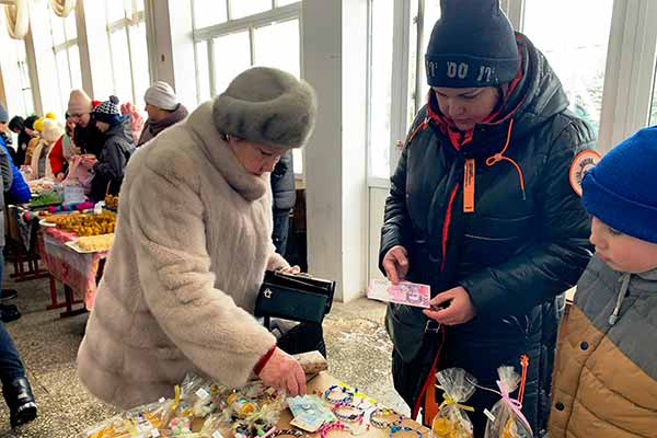 Пирятинці зібрали 100 тисяч гривень на допомогу нашим захисникам