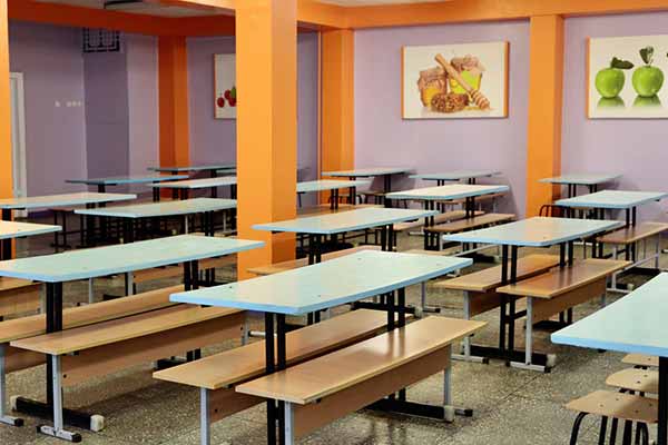 Дмитро Лунін оглянув укриття і пункт незламності в Лубенській школі