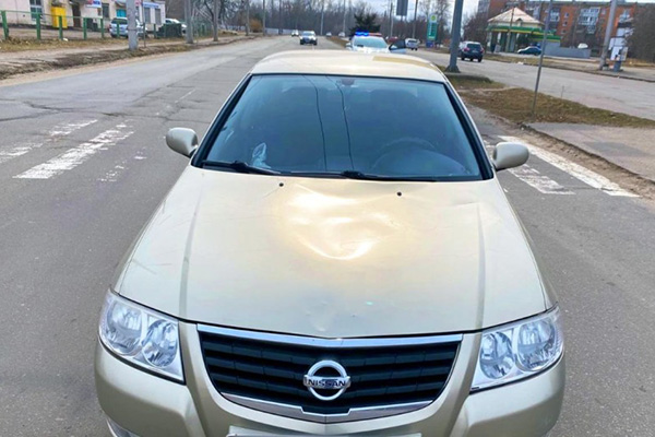 У Полтаві водійка NISSAN збила двох пішоходів