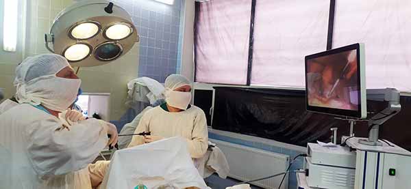 У Пирятинській лікарні розпочали виконувати лапароскопічні операції