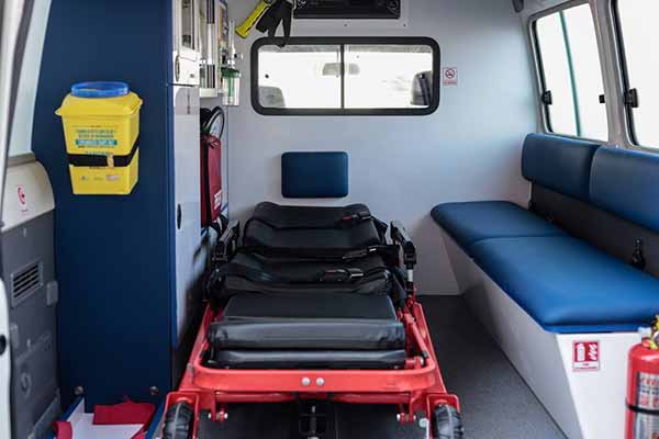 Медики Полтавщини отримали три сучасні автомобілі