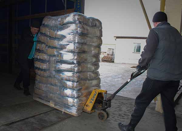 Лікарні Полтавщини отримають продуктову гуманітарну допомогу