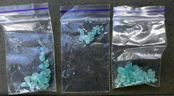 підозра за зберігання наркотиків