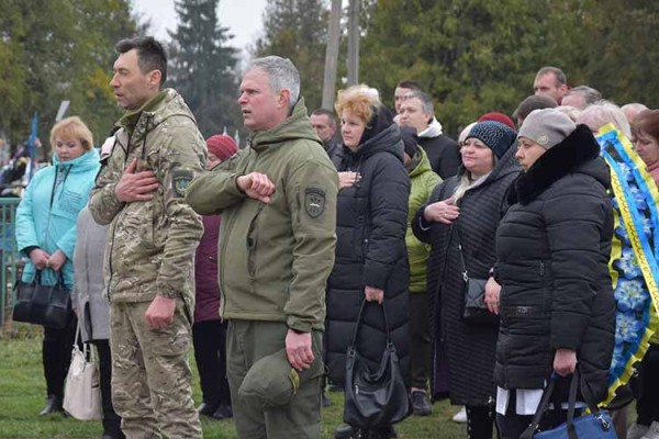 На Пирятинщині попрощались з загиблим Героєм Євгенієм Садіковим