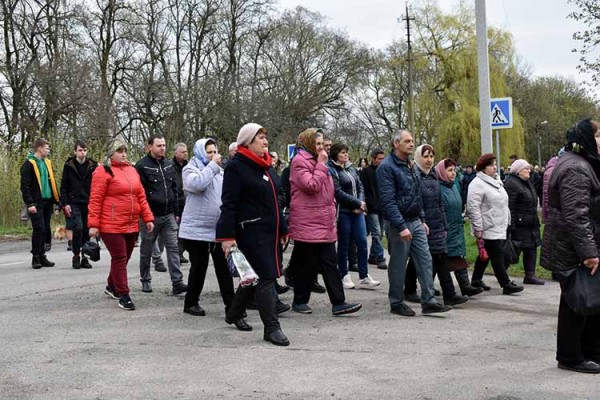 У Пирятинській громаді попрощалися з полеглим на війні захисником У Пирятинській громаді попрощалися з полеглим на війні захисником