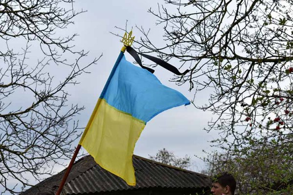 У Пирятинській громаді попрощалися з полеглим на війні захисником У Пирятинській громаді попрощалися з полеглим на війні захисником
