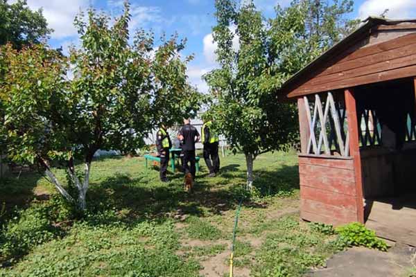 На Полтавщині зниклого неповнолітнього хлопця знайшли у покинутій буді