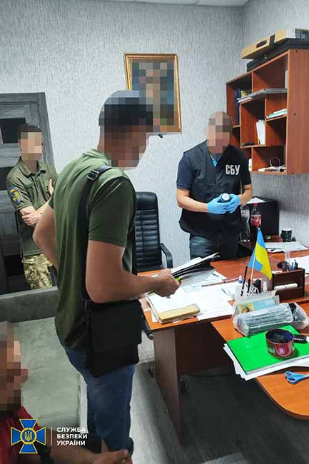 СБУ затримала посадовця військкомату на Полтавщині