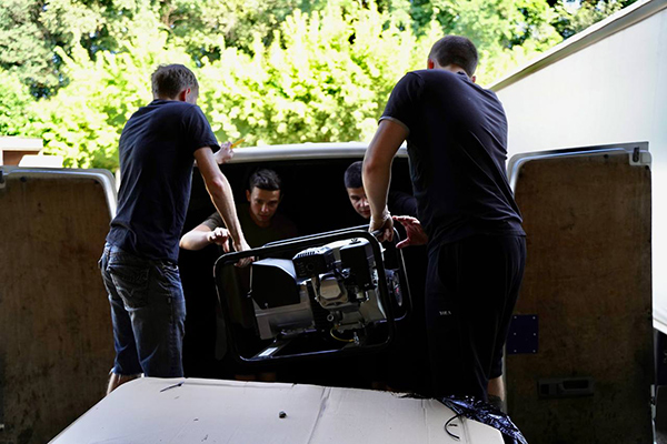 Для потреб морських піхотинців з Полтавщини передали 15 генераторів Для потреб морських піхотинців з Полтавщини передали 15 генераторів