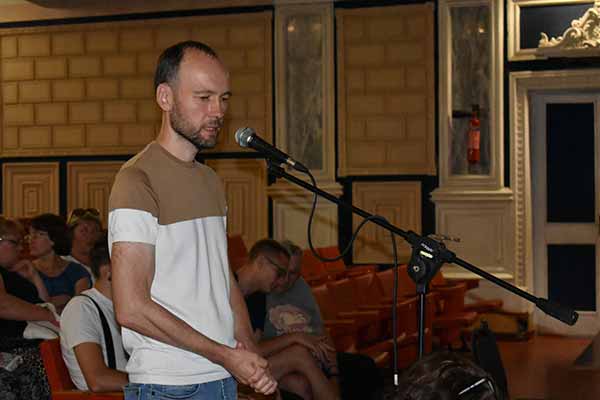 Жителі Пирятиської громади обговорили питання діяльності УПЦ