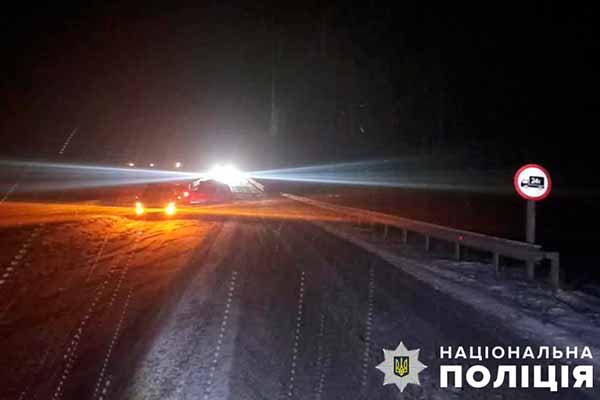 На Полтавщині в ДТП травмовано водія автомобіля
