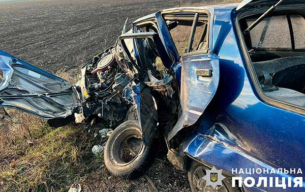 На Полтавщині сталося ДТП: загинув 33-річний водій легковика