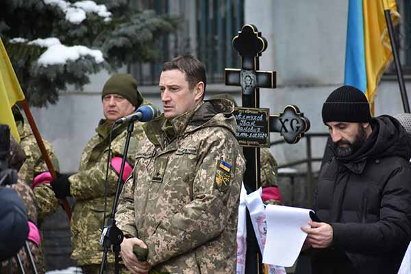 Пирятинці провели в останню путь гранатометника Івана Алтухова