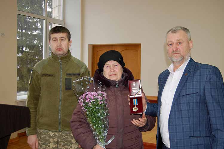 Воїна з Гребінківвщини посмертно нагородили орденом 