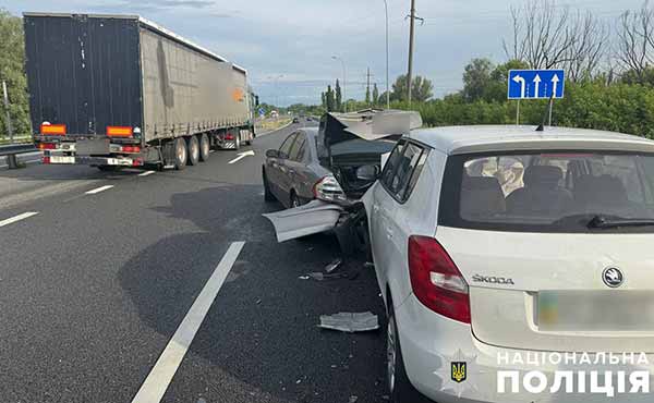 Внаслідок ДТП на Полтавщині двоє людей травмовано