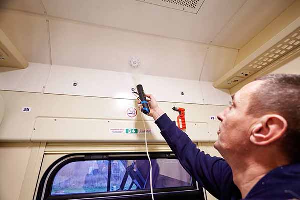 Сучасний, комфортний пасажирський вагон