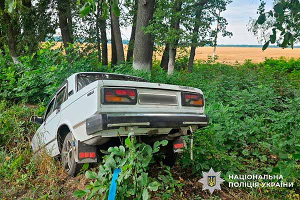 нетверезий водій після ДТП намагався підкупити поліцейських