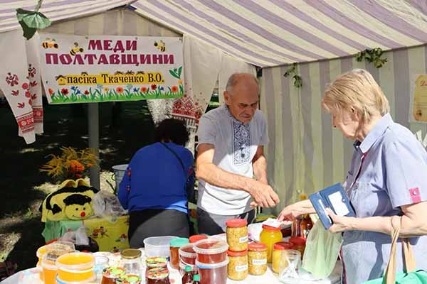 На Полтавщині відбувся Фестиваль здоров’я «Свято меду»