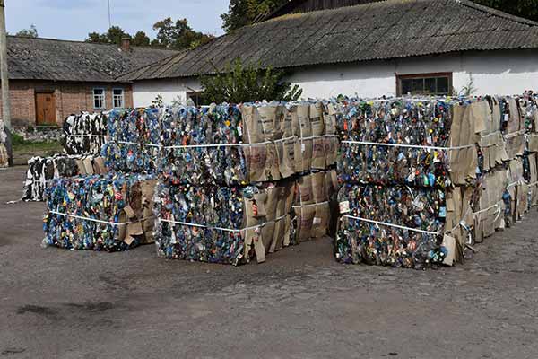 Пирятинська громада ділиться досвідом роздільного збору сміття