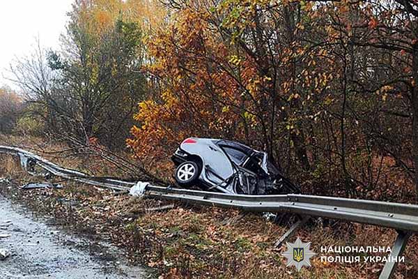 На Пирятинщині в ДТП загинуло троє людей На Пирятинщині в ДТП загинуло троє людей