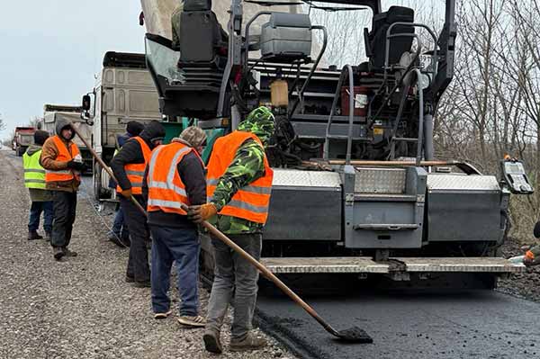За тиждень на Полтавщині відремонтували ще 13,9 тис. м² д...