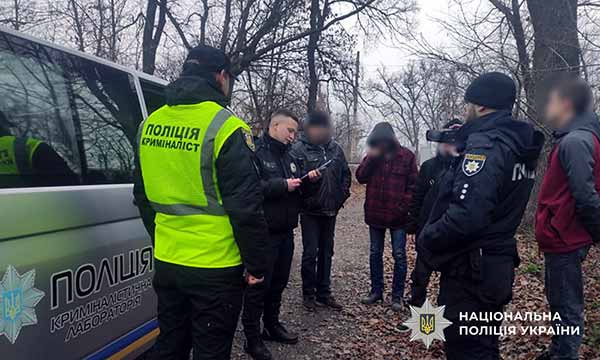 На Полтавщині поліція затримала юнака, підозрюваного у збуті психотроп