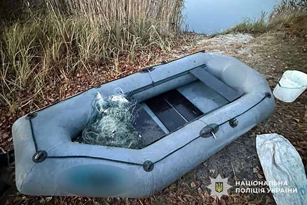 незаконний рибний промисел