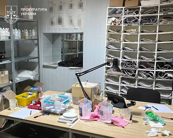 Незаконне виробництво підакцизних товарів – судитимуть трьох полтавців