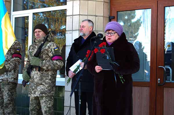 У Гребінці попрощались з Захисником України Володимиром Сдобновим