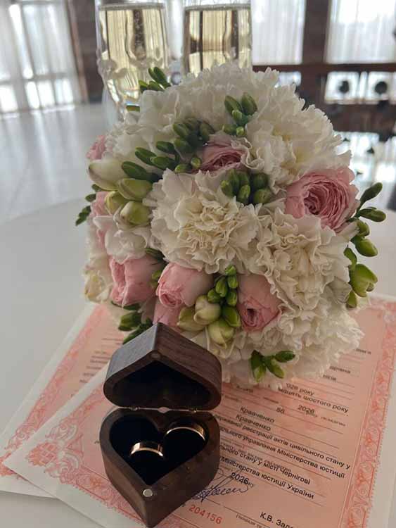 45 шлюбів засвідчили фахівці Сумської у День закоханих на Полтавщині