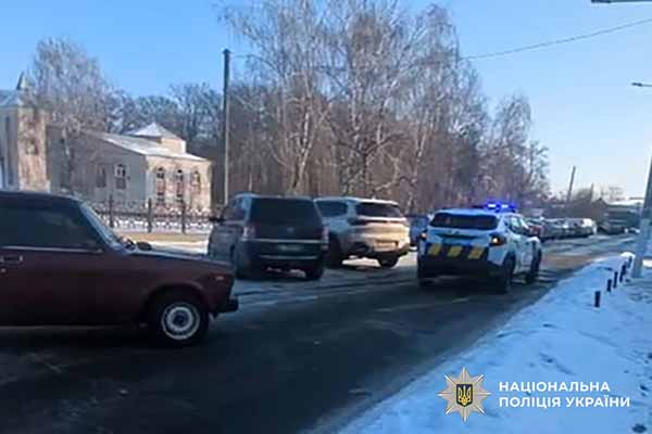 Похолодання на Полтавщині: поліція посилено допомагає учасникам руху