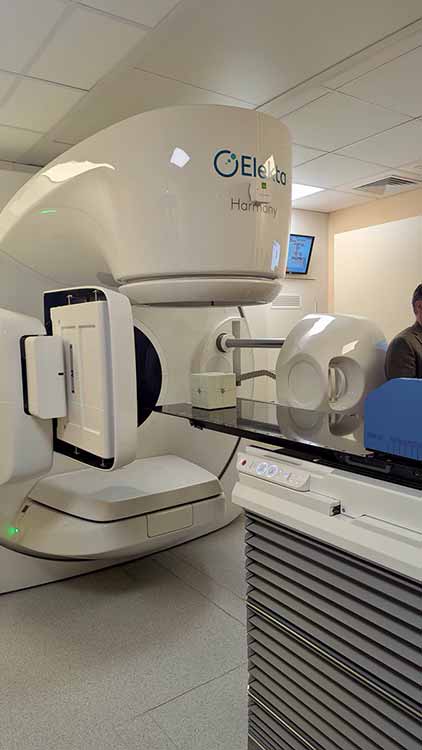 У Полтаві запрацював один із найсучасніших апаратів для лікування раку