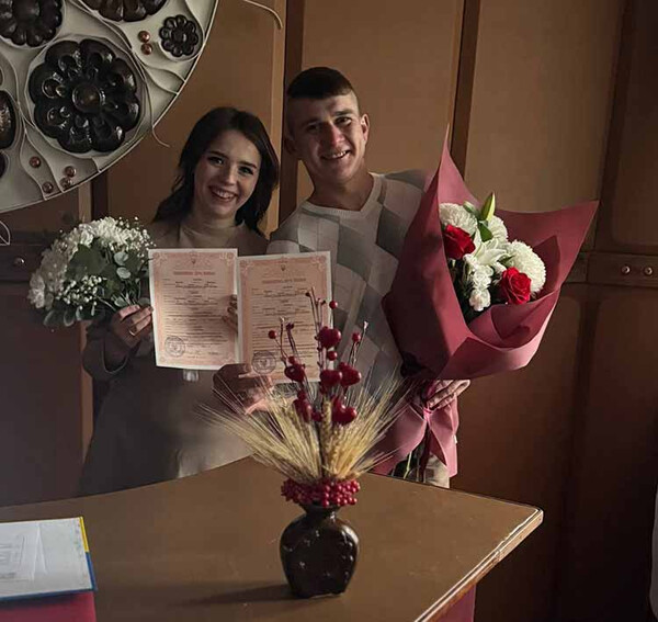 45 шлюбів засвідчили фахівці Сумської у День закоханих на Полтавщині