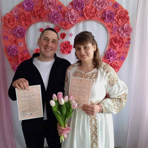 45 шлюбів засвідчили фахівці Сумської у День закоханих на Полтавщині