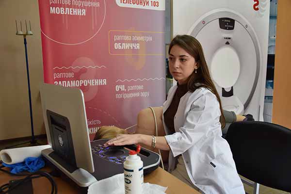 Фахівці Інституту серця завітали на Полтавщину Фахівці Інституту серця завітали на Полтавщину