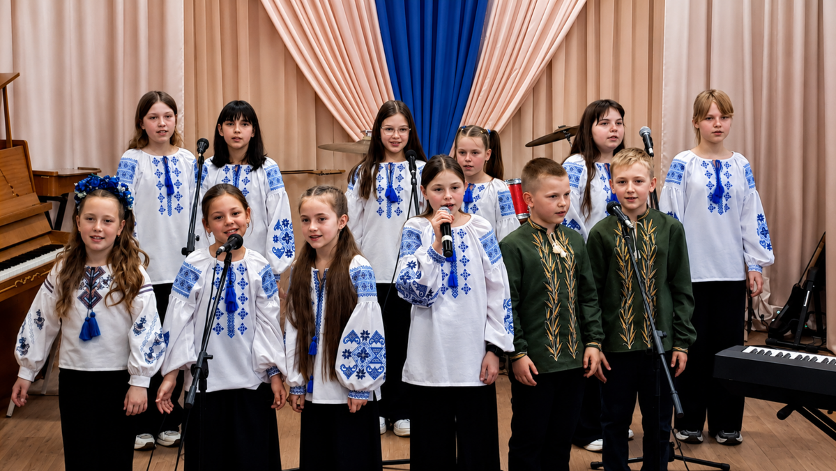 У Гребінківській школі мистецтв провели благодій...