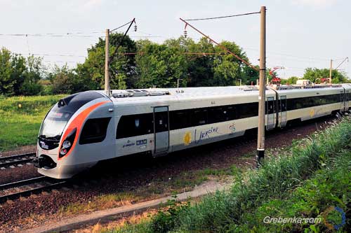 Пассажирские поезда будут следовать изменённым расписаниям уступая дорогу «Хюндаям» 