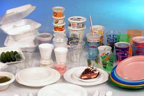  Використання пластикового <b>посуду</b> може обернутися бідою 
