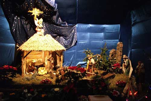 На Полтавщине существует суеверие, что первым вошедшим в дом на Рождество должен быть мужчина 