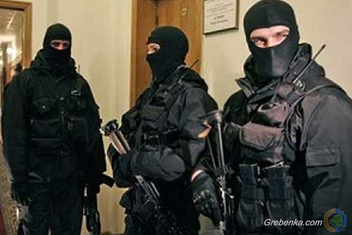  На Полтавщині УБОЗівці затримали злочинну групу осіб, які розкрадали державні кошти 