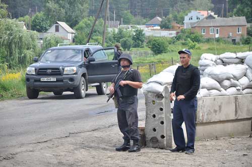 Міліціонери із Полтавщини просять додаткових автоматів Калашникова на сході