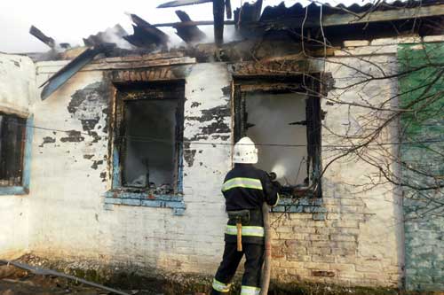  На Полтавщині в пожежі згоріла родина 