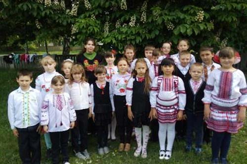 У школах Гребінківщини відзначили День вишиванки